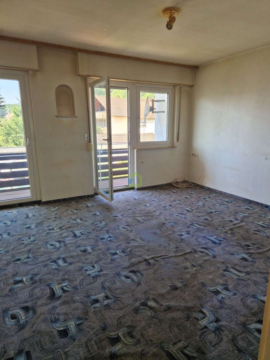 Zimmer 1 OG Reihenmittelhaus Neckartenzlingen