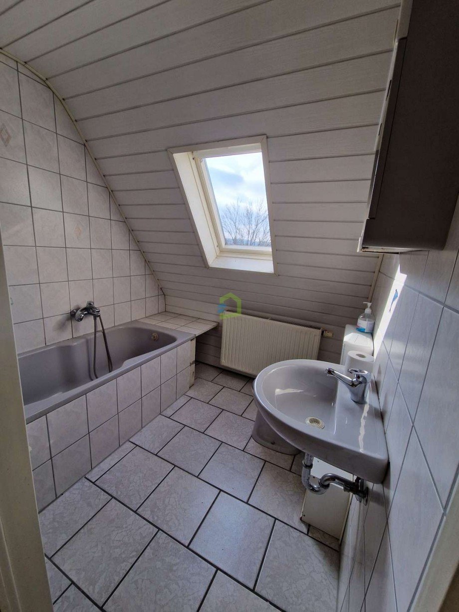 Bad Doppelhaush�lfte Metzingen