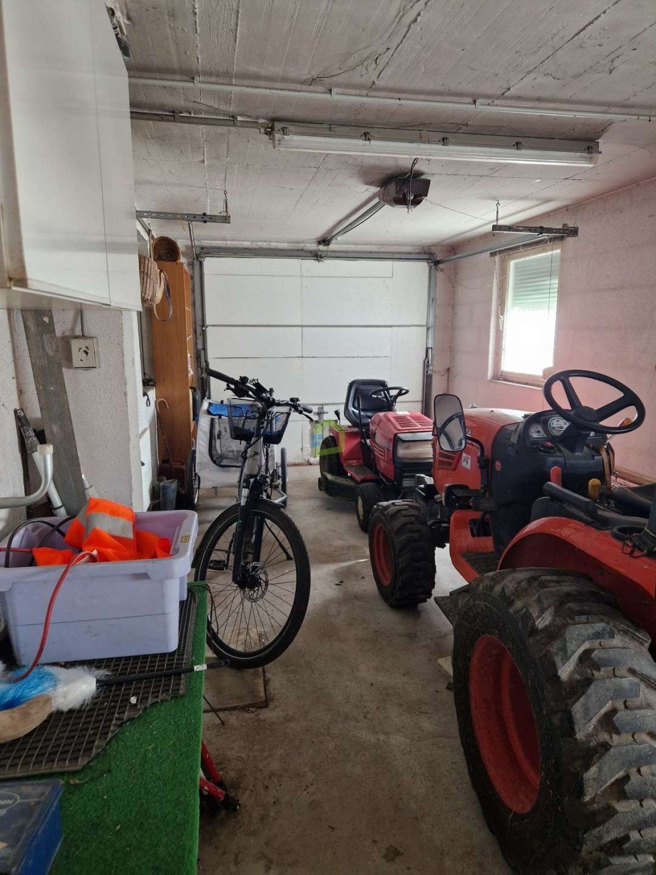 Garage Haus Dettingen an der Erms
