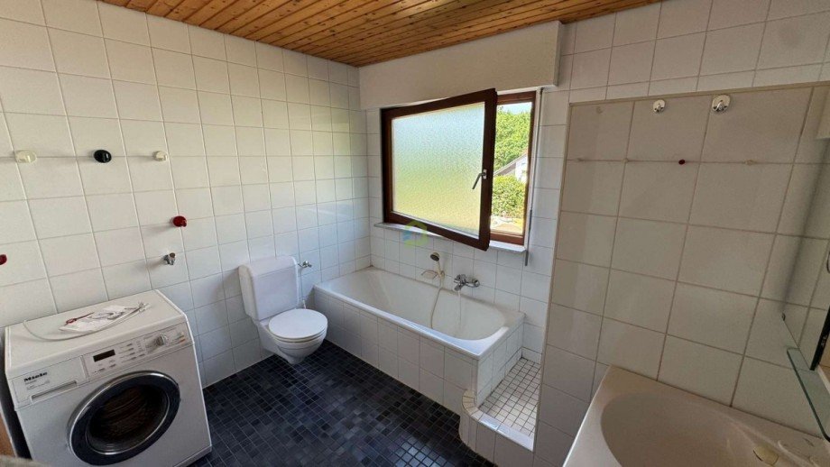 Badezimmer Einfamilienhaus T�bingen