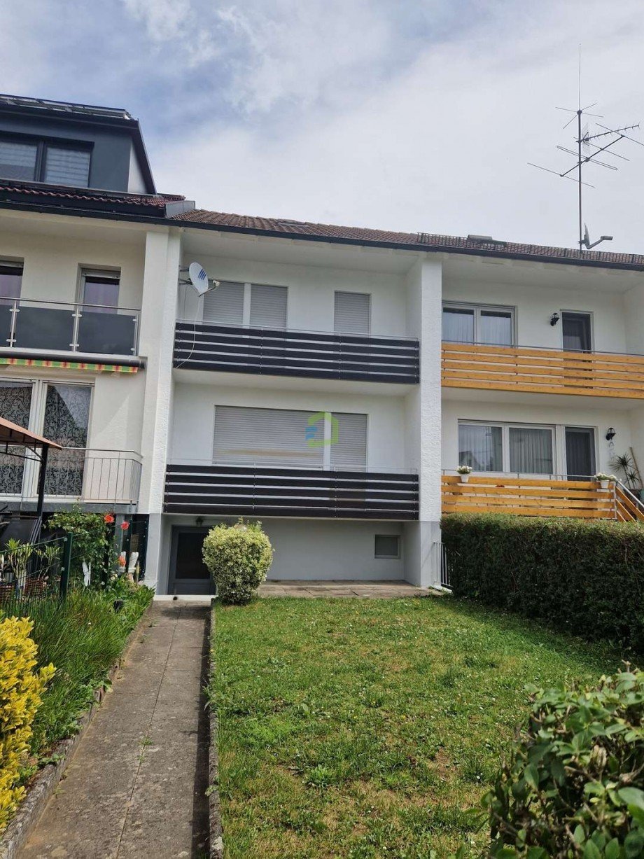 Au�enansicht Reihenmittelhaus Neckartenzlingen