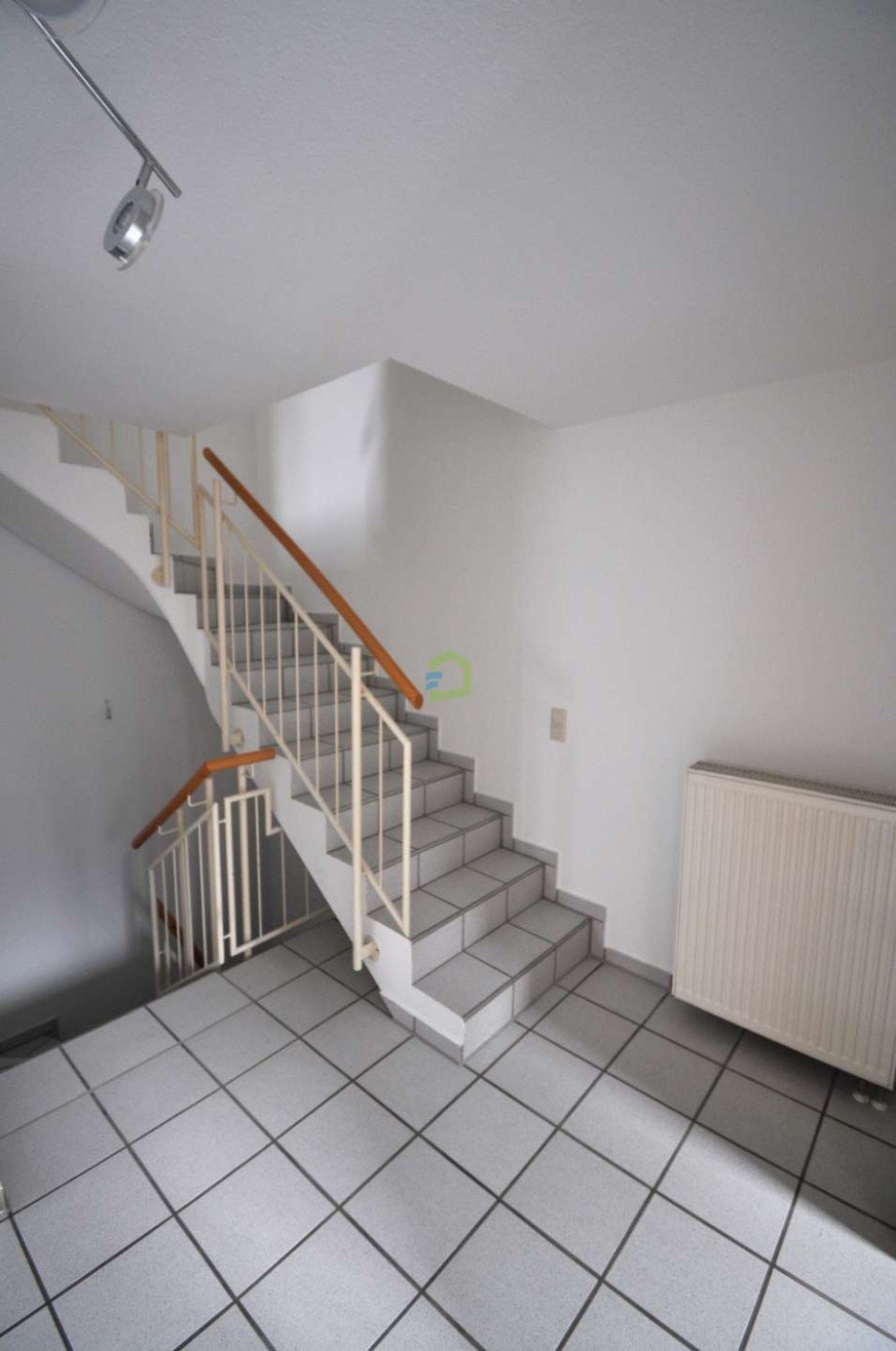 Treppenhaus Doppelhaush�lfte Dettingen an der Erms