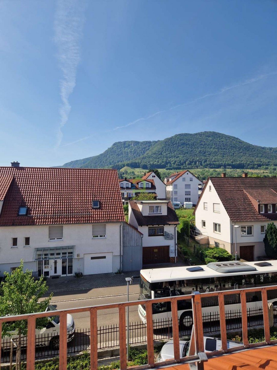 Blick aus dem Dachfenster Wohnung Dettingen an der Erms