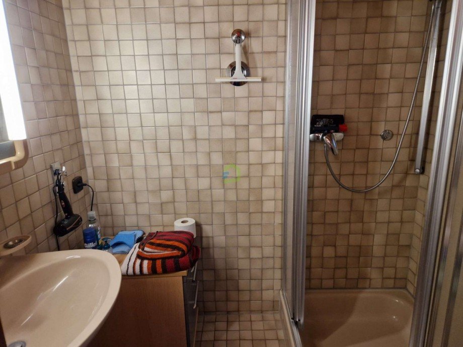 Bad Ap. Doppelhaush�lfte Neuffen