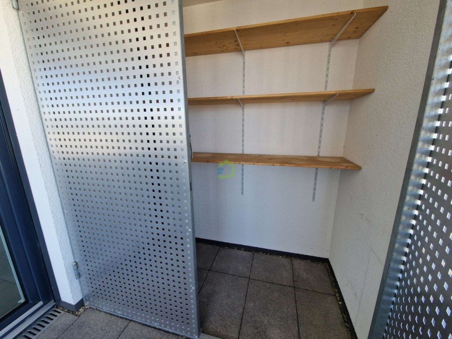 Abstellraum Balkon Etagenwohnung Pfullingen