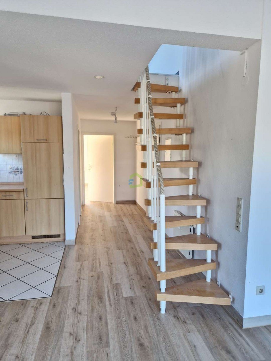 Treppe / K�che Dachgeschosswohnung Dettingen an der Erms
