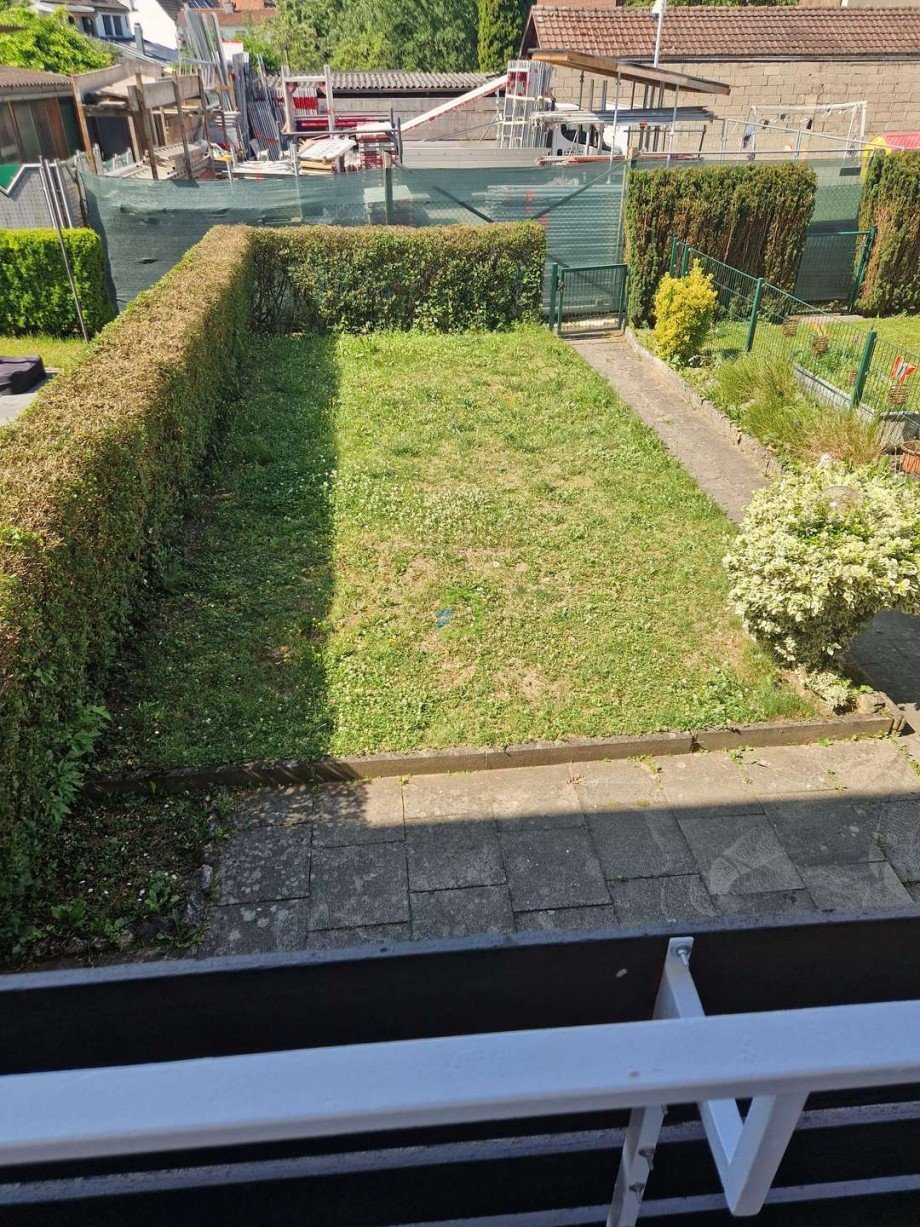 Blick in den Garten Reihenmittelhaus Neckartenzlingen