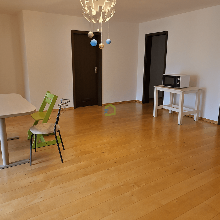 Essdiele (KI bearbeitet) Erdgeschosswohnung Bad Urach